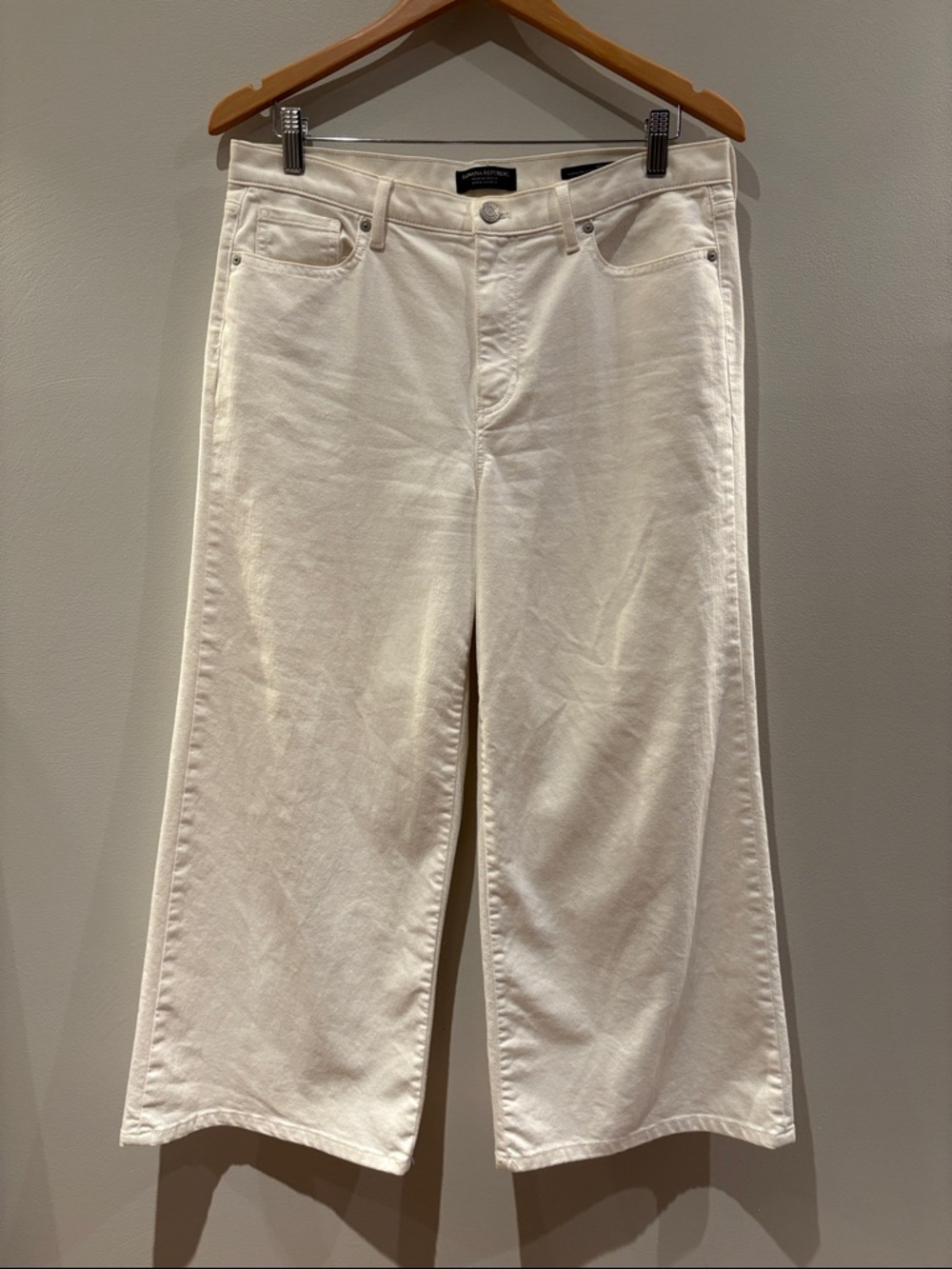 Banana Republic White High Rise Wide Crop Jeans